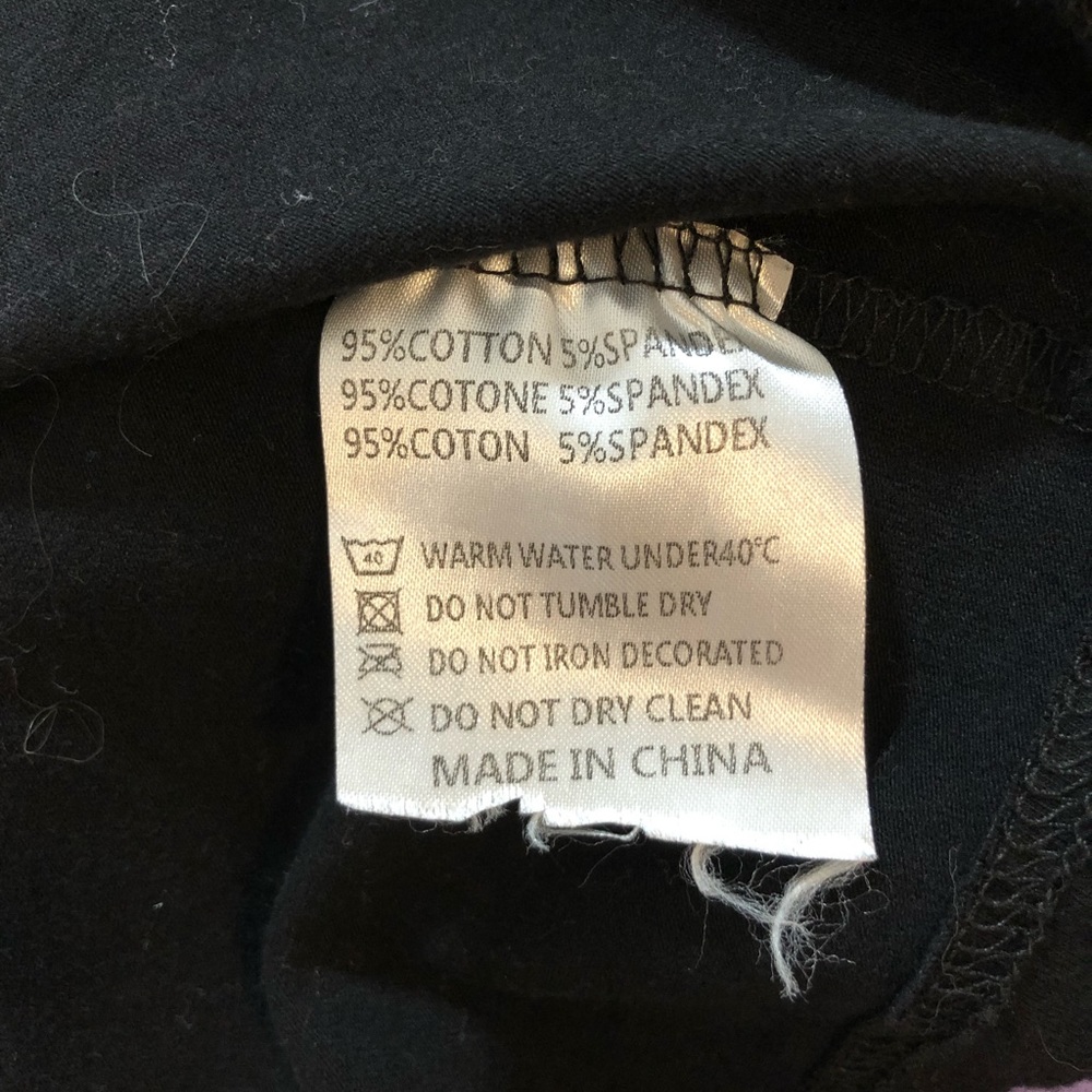 Amz Fleur Black/White T-Shirt Small View 5